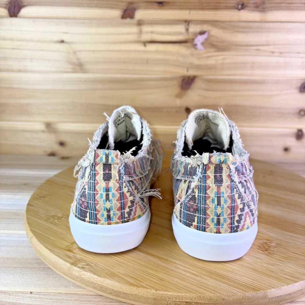 Corkys Slip On Sneakers Womens 8 Babalu Distressed Multicolor Aztec Print Shoes